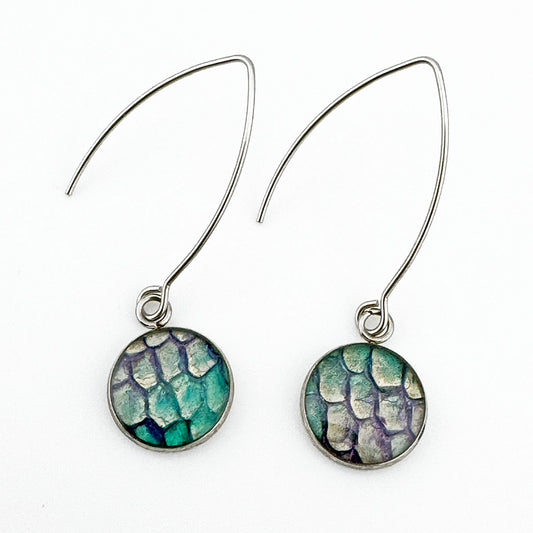 Fish Skin Drop earrings