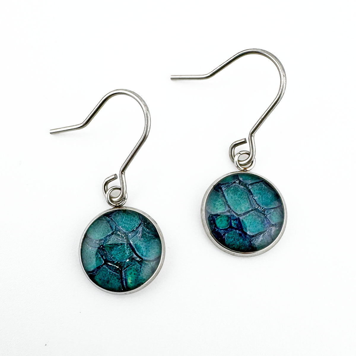 Fish Skin Drop earrings