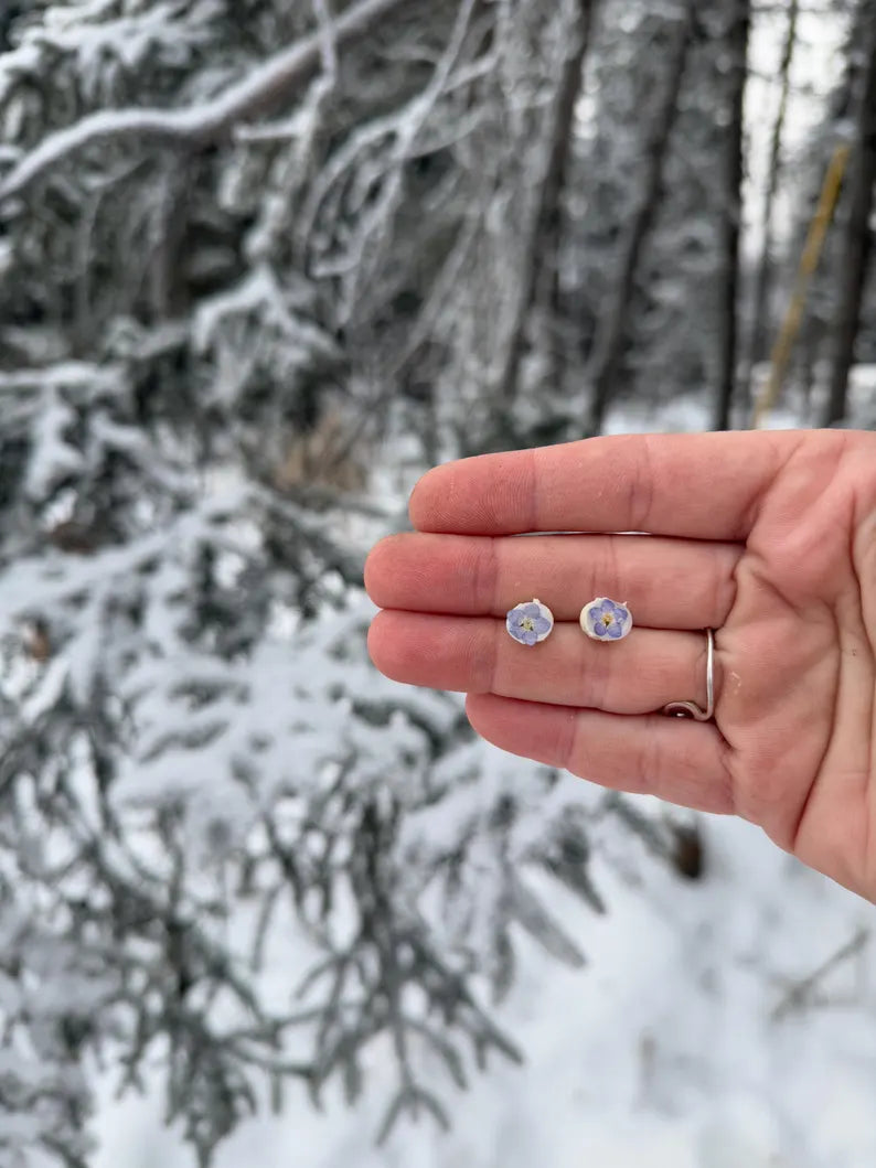 Fish Bone Forget-Me-Not studs